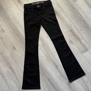 Express Women’s Black Barely Boot Stella Vintage Low rise Jeans 2r